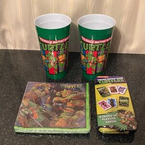 Bundle Of Teenage Mutant Ninja Turtles Items